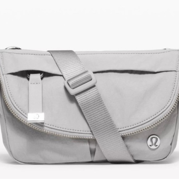 Lululemon belt bag-grey - Picture 1 of 1